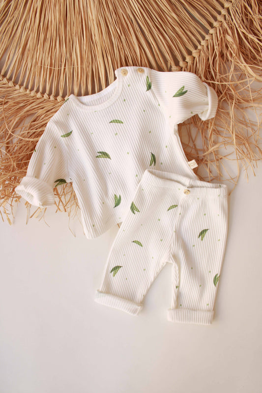 Honey and Hive - Pea Patterned 2 Piece Set