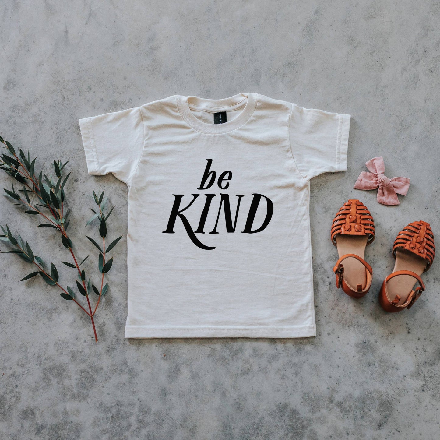 Gladfolk - Be Kind Organic Baby & Kids Tee
• Cream