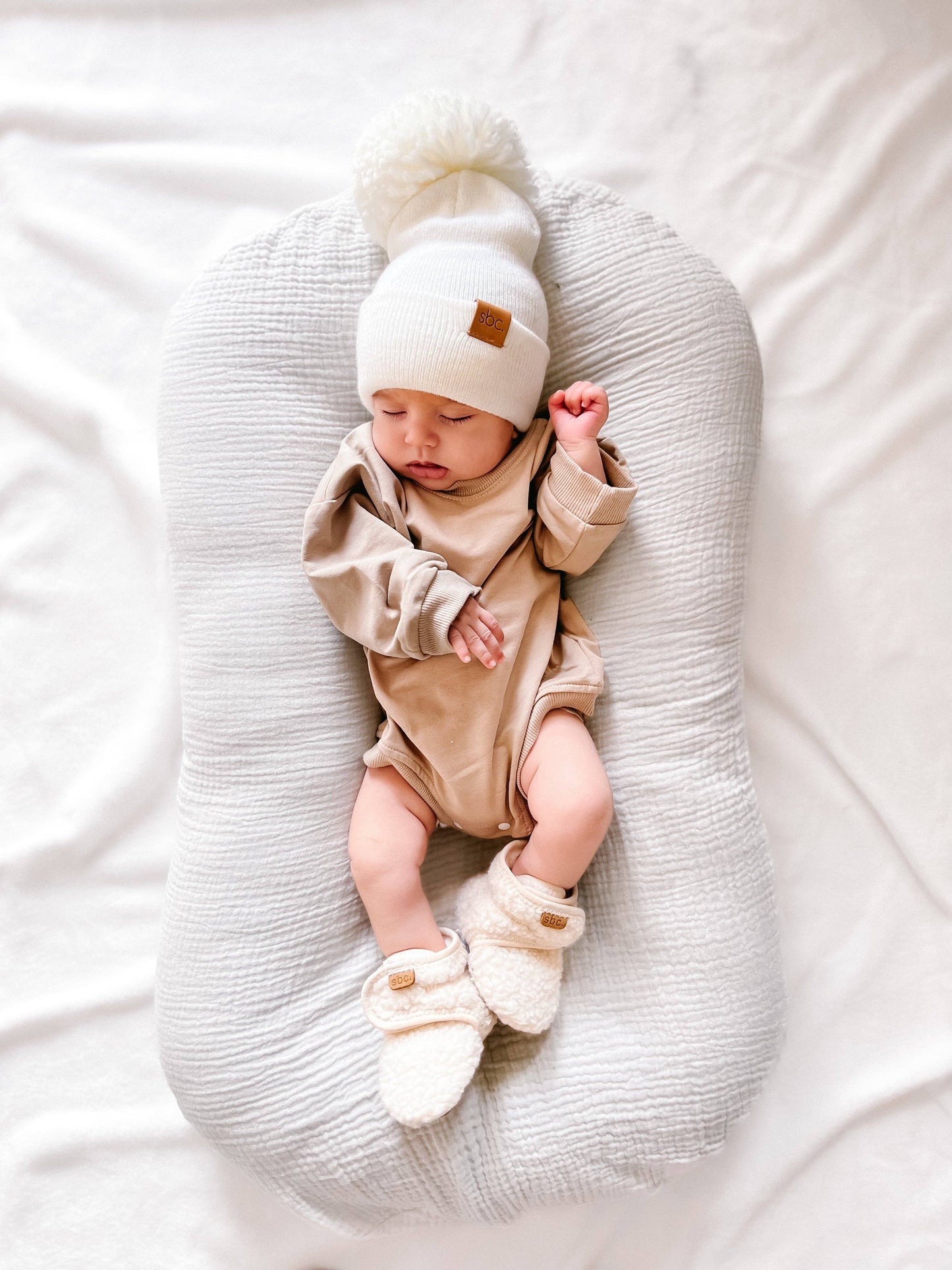 Shore Baby Co. - The Newborn Sherpa Bootie — Vanilla